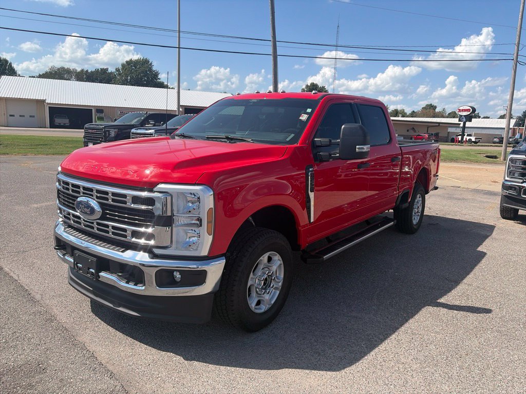 Used 2026 Ford F250 XLT w/ FX4 Off-Road Package AWD/4WD image 2