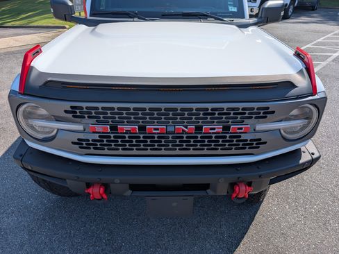 Used 2024 Ford Bronco Badlands AWD/4WD image 12