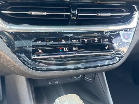 New 2026 Buick Envista Avenir FWD image 20