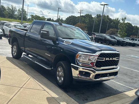 Used 2024 RAM 2500 Big Horn AWD/4WD image 2