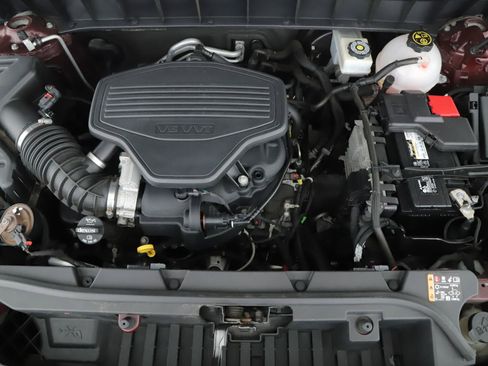 Used 2019 GMC Acadia SLE w/ Driver Alert Package I AWD/4WD image 18