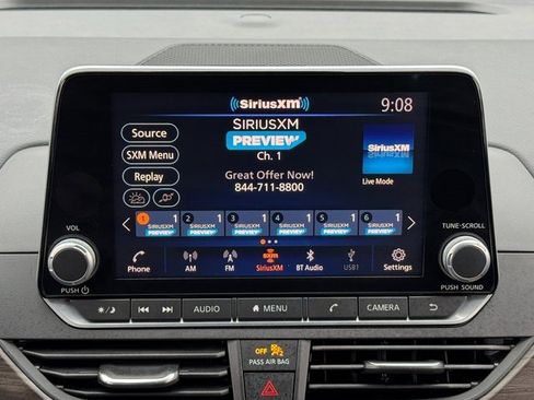 Used 2023 Nissan Altima 2.5 SV image 5