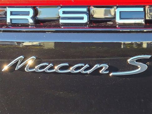 New 2026 Porsche Macan S image 28