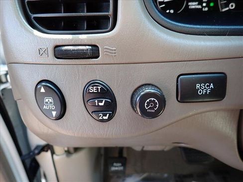 Used 2007 Toyota Sequoia Limited AWD/4WD image 18