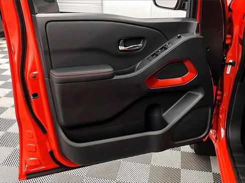 New 2025 Nissan Frontier PRO-4X image 29