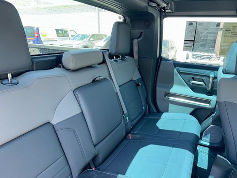 Used 2025 GMC Hummer EV 3X w/ Battery Pack, 24 Module Pack AWD/4WD image 29