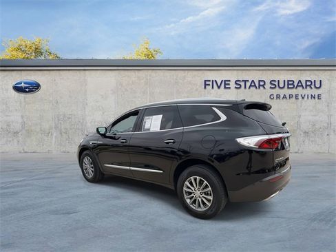 Used 2024 Buick Enclave Premium image 6