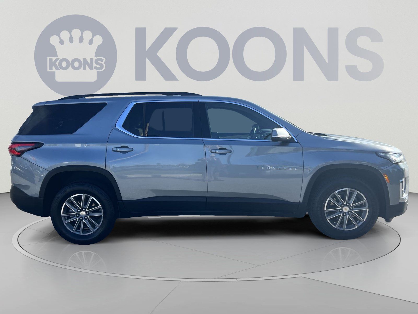 Used 2024 Chevrolet Traverse LT AWD/4WD image 8