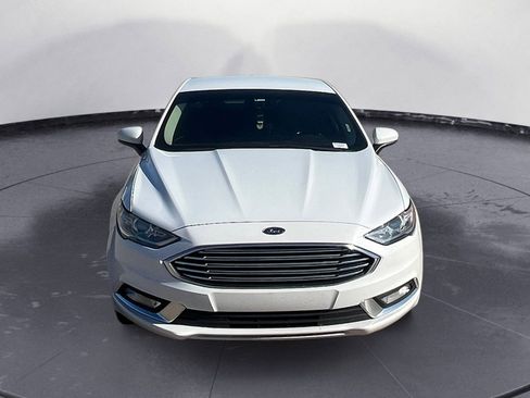 Used 2018 Ford Fusion S w/ Equipment Group 101A image 5