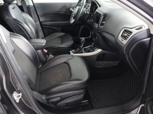 Used 2019 Jeep Compass Latitude w/ Popular Equipment Group image 21