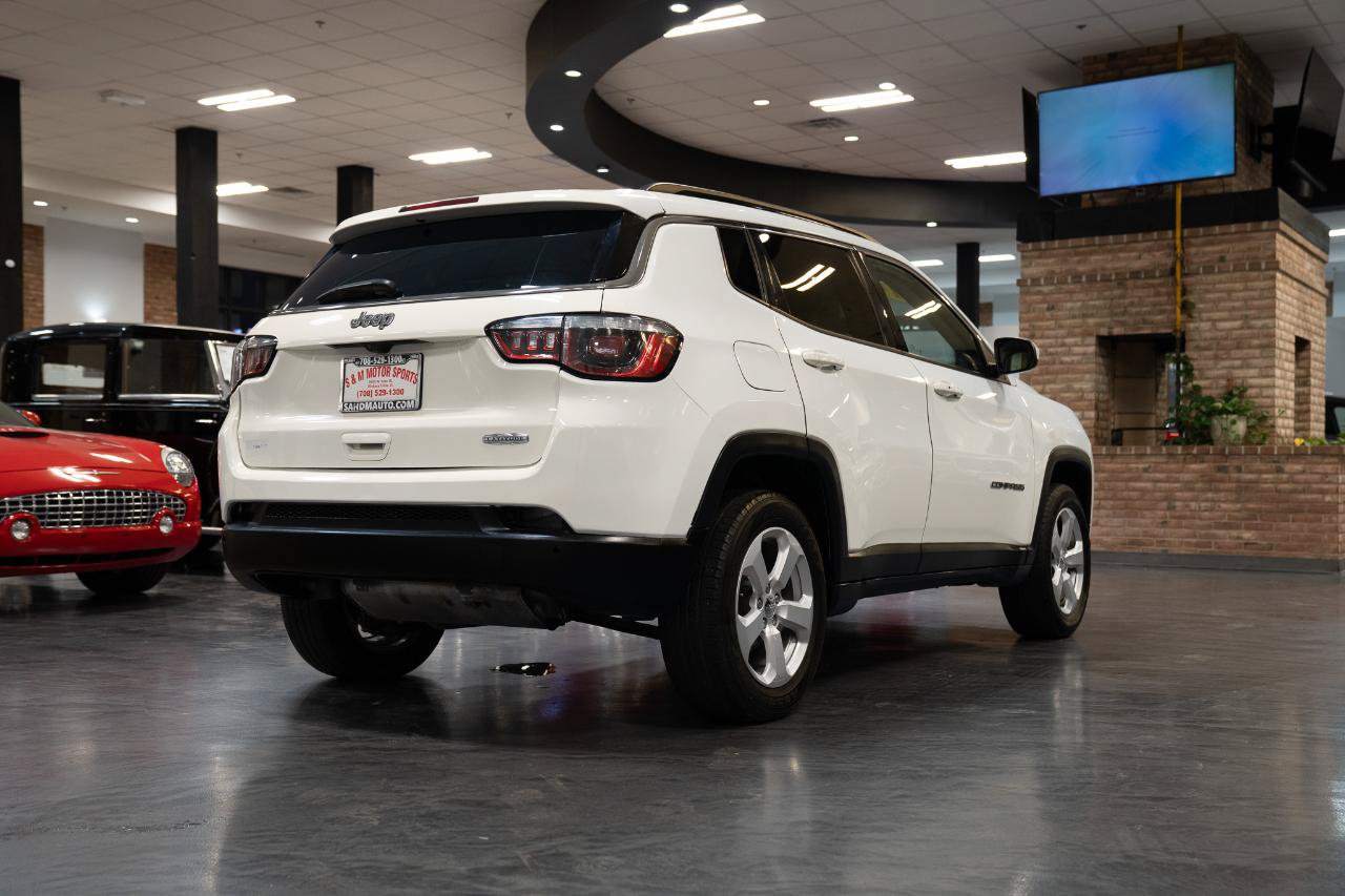Used 2019 Jeep Compass Latitude w/ Cold Weather Group AWD/4WD image 13