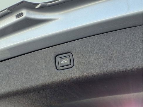 Used 2024 Chevrolet Blazer LT image 27