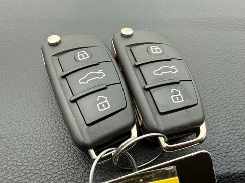 Used 2023 Audi Q3 2.0T Premium image 32