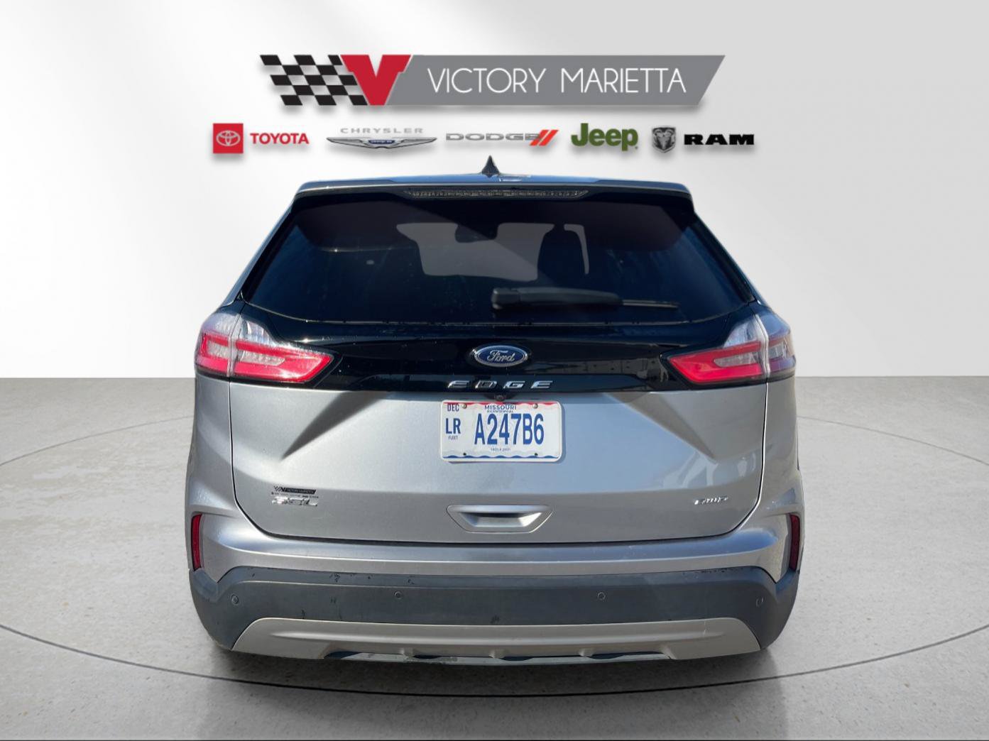 Used 2024 Ford Edge SEL AWD/4WD image 4