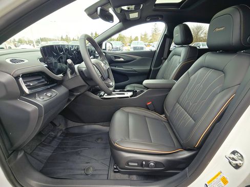 New 2026 Buick Envista Avenir image 12