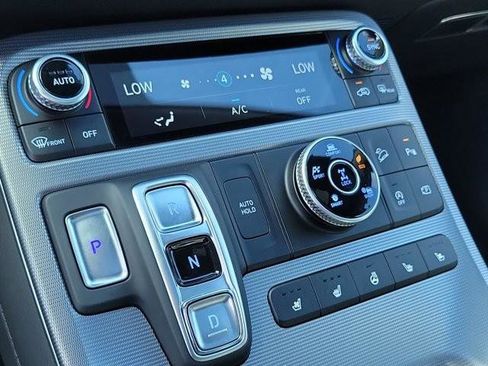 Certified 2024 Hyundai Palisade Calligraphy image 36