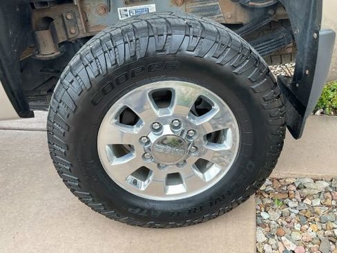 Used 2014 GMC Sierra 3500 SLT w/ SLT Convenience Package AWD/4WD image 14