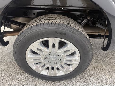 Used 2013 Ford F150 Platinum image 14