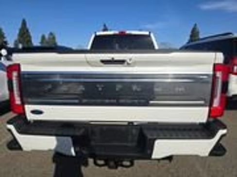 Certified 2024 Ford F250 Platinum image 2