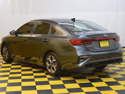 Used 2019 Kia Forte LXS image 41