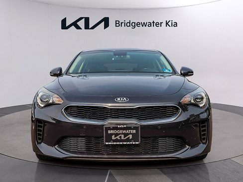 Used 2019 Kia Stinger AWD/4WD image 2
