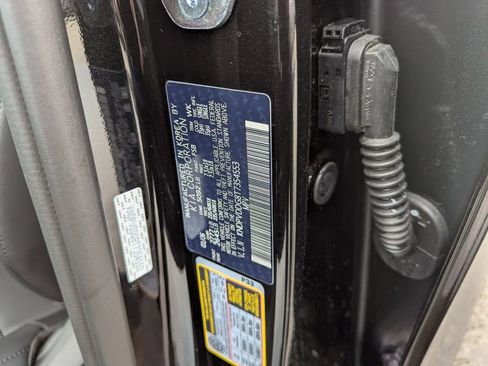 New 2026 Kia Sportage EX image 34