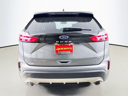 Used 2022 Ford Edge Titanium image 6