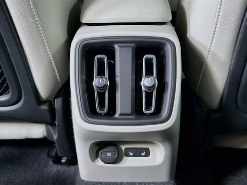 New 2026 Volvo XC40 B5 Plus w/ Protection Package Premier image 24