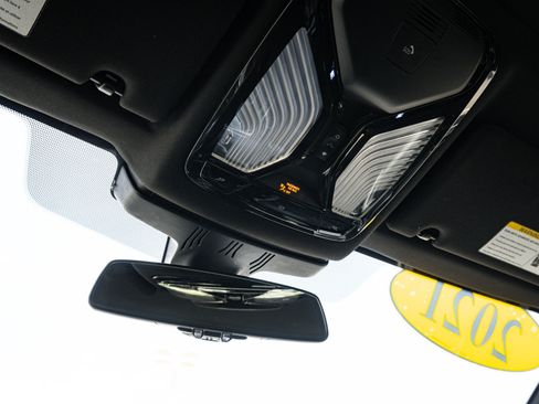 Used 2021 BMW 540i w/ M Sport Package RWD image 27
