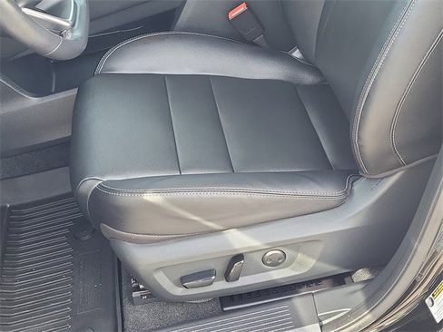 Used 2023 Nissan Rogue SL w/ SL Premium Package image 24