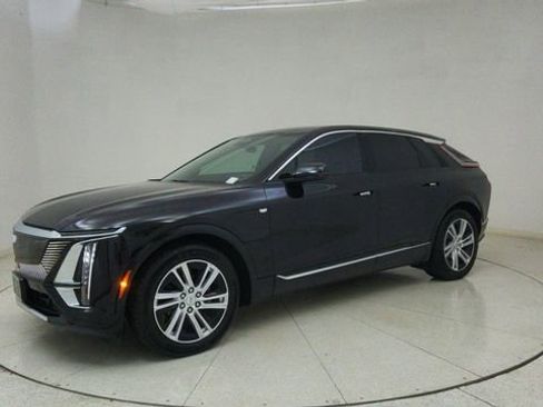 Used 2024 Cadillac Lyriq Tech image 66