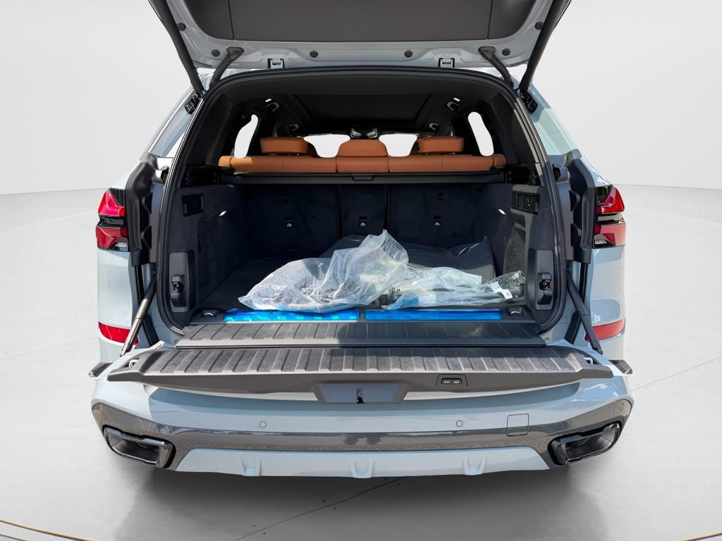 New 2026 BMW X5 xDrive50e w/ Executive Package AWD/4WD image 24