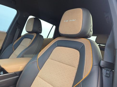 Used 2025 Chevrolet Equinox ACTIV AWD/4WD image 43