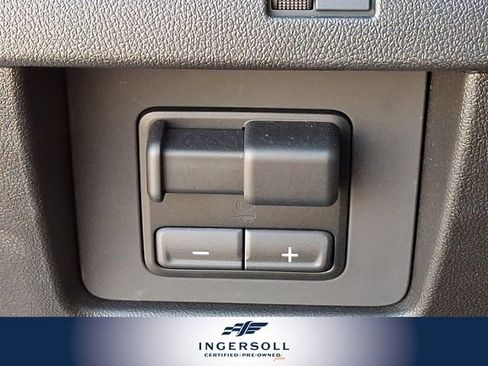 Used 2025 GMC Canyon AT4 w/ Technology Plus Package image 26