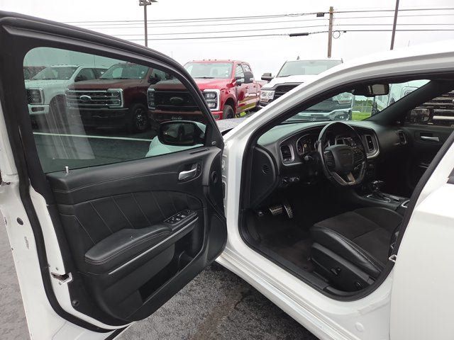 Used 2020 Dodge Charger Scat Pack RWD image 30
