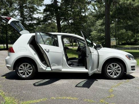 Used 2015 Volkswagen Golf S FWD image 33