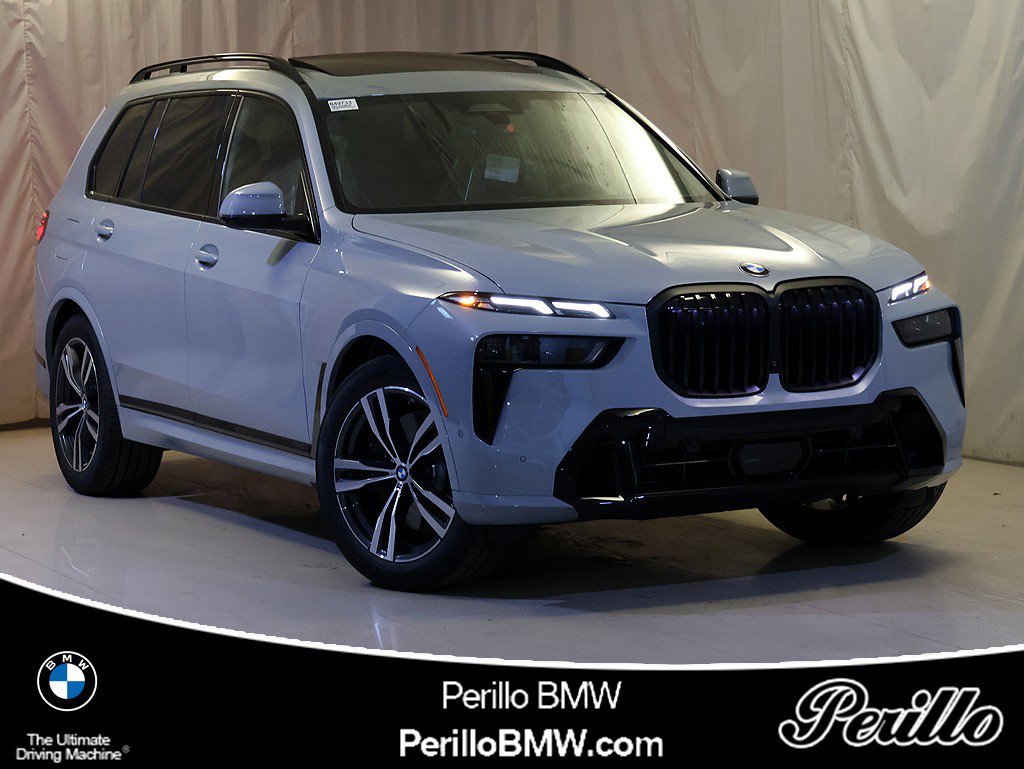 Used 2027 BMW X7 xDrive40i w/ M Sport Package AWD/4WD image 1
