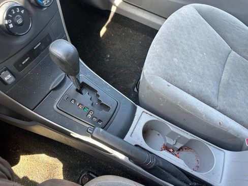 Used 2009 Toyota Corolla FWD image 37