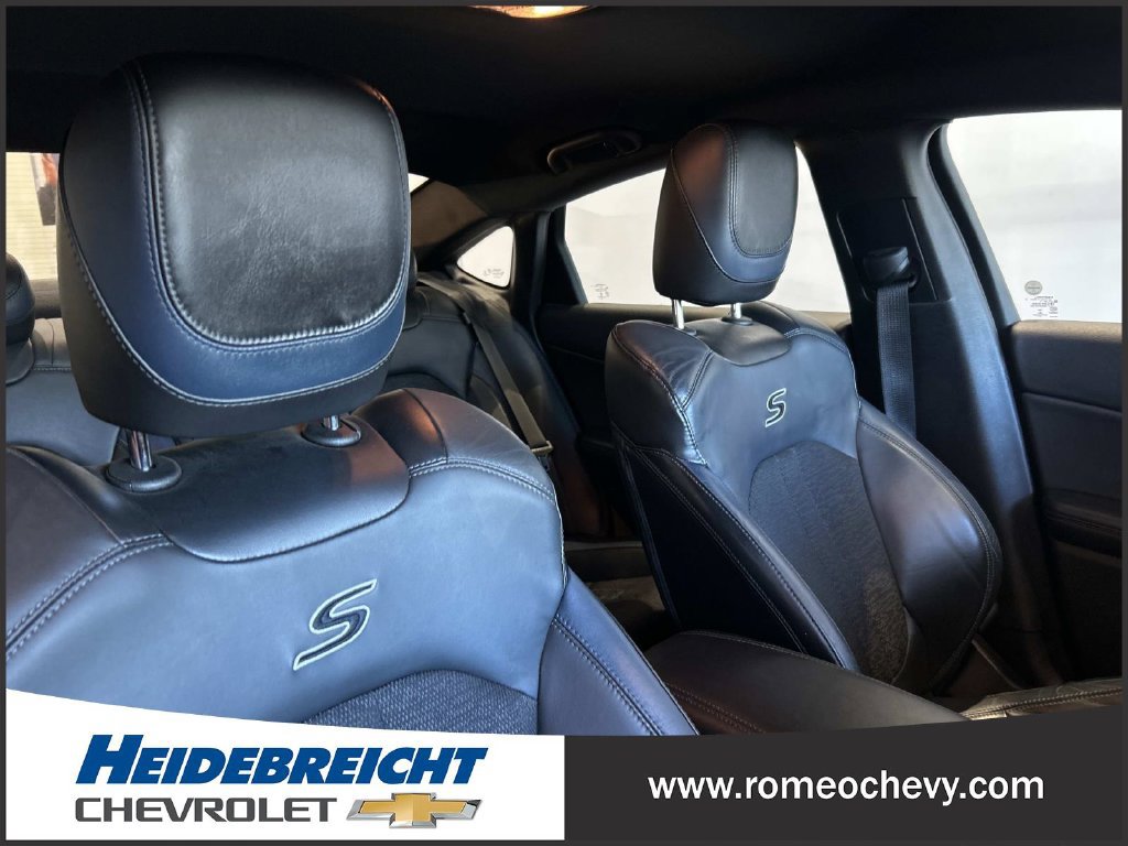Used 2015 Chrysler 200 S w/ Comfort Group FWD image 34