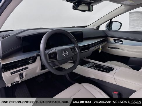 New 2025 Nissan Murano SL image 9