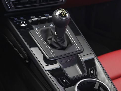 Used 2022 Porsche 911 GT3 image 38