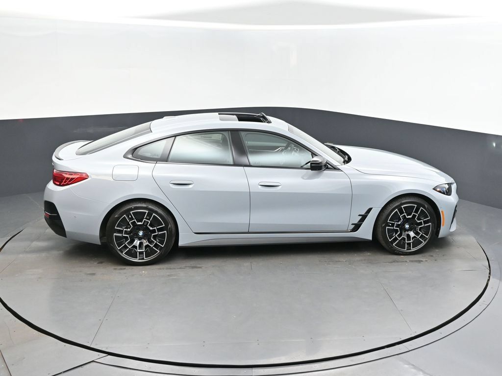 Certified 2026 BMW 430i w/ M Sport Package RWD image 35