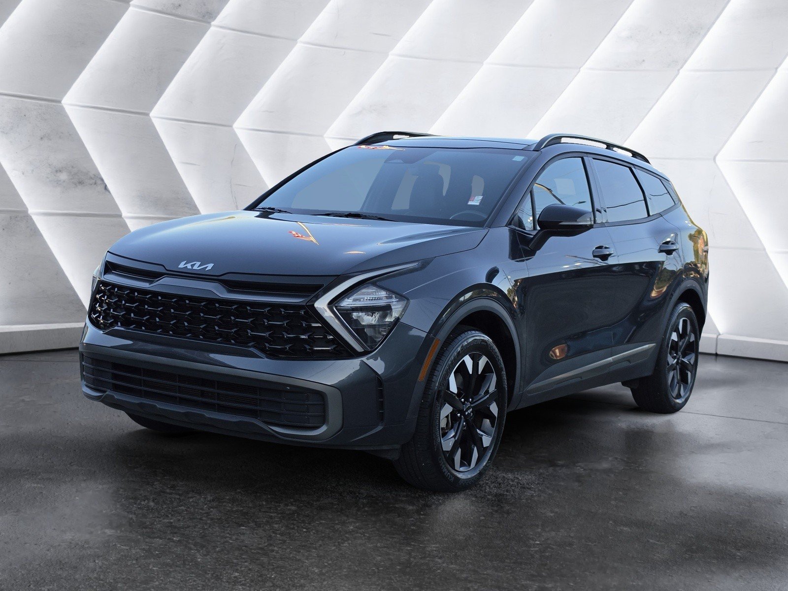 Used 2023 Kia Sportage X-Line w/ X-Line Premium Package AWD/4WD image 6