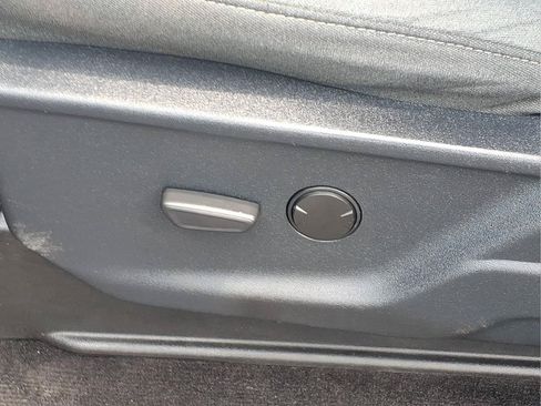 Used 2022 Ford F150 XLT AWD/4WD image 17