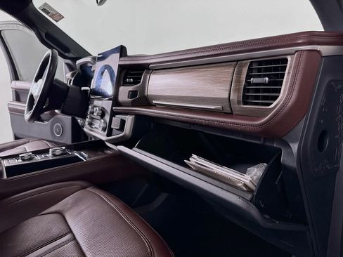 Used 2023 Ford Expedition Max Limited image 42