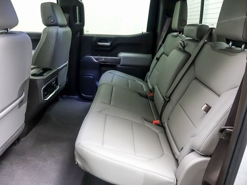 Used 2019 Chevrolet Silverado 1500 LTZ w/ LTZ Premium Package image 11