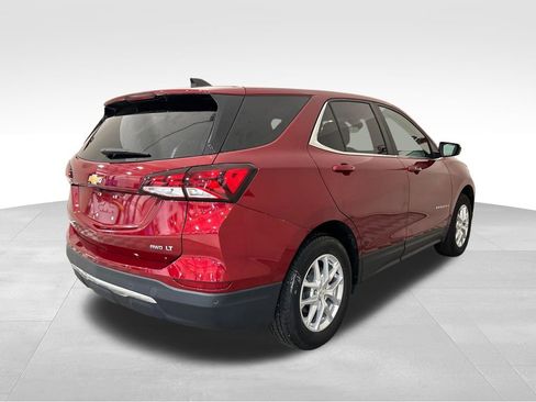 Used 2023 Chevrolet Equinox LT AWD/4WD image 5