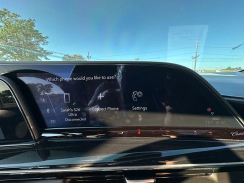 Used 2023 Cadillac Escalade V w/ LPO, ONYX Package AWD/4WD image 19