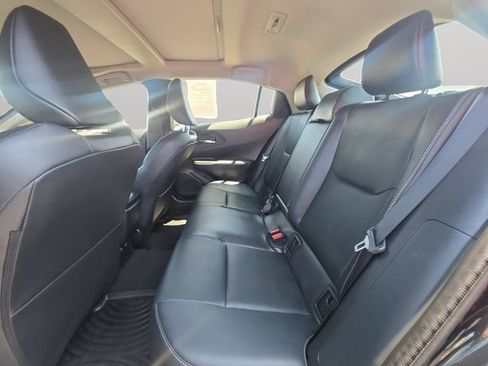 Certified 2026 Toyota Prius Plug-In Hybrid FWD image 12