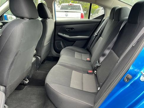 Used 2024 Nissan Sentra SV FWD image 4